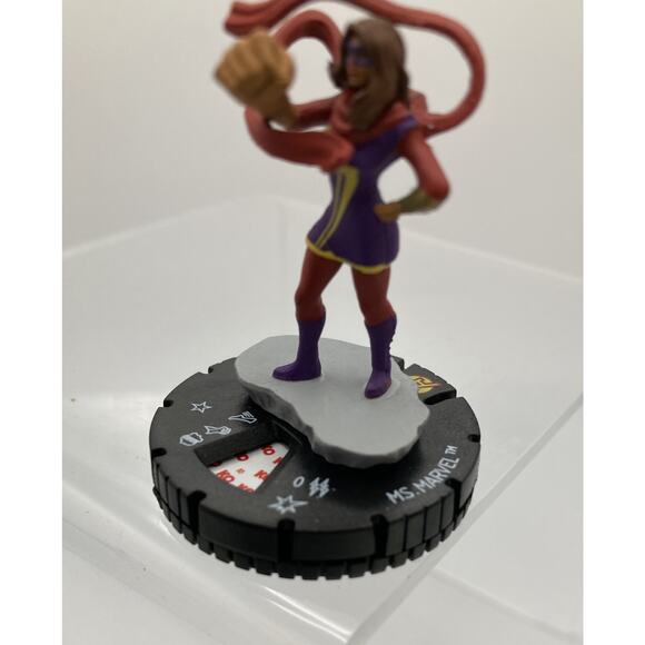 Marvel Heroclix Avengers 60th Anniversary Ms. Marvel #42 - Super Rare w/ Card - Picture 2 of 8